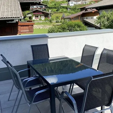 Baer Comfortable 度假居 *